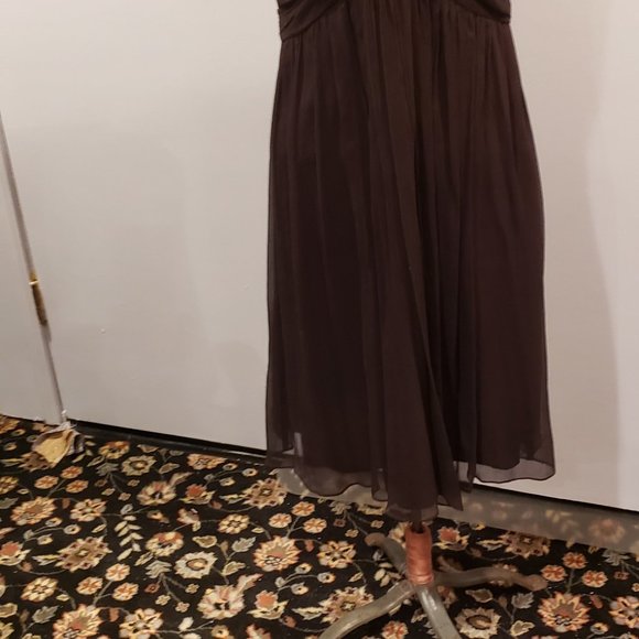 Maggy London, Silk formal Dress  with Beaded Neckline size 10 - Picture 2 of 8